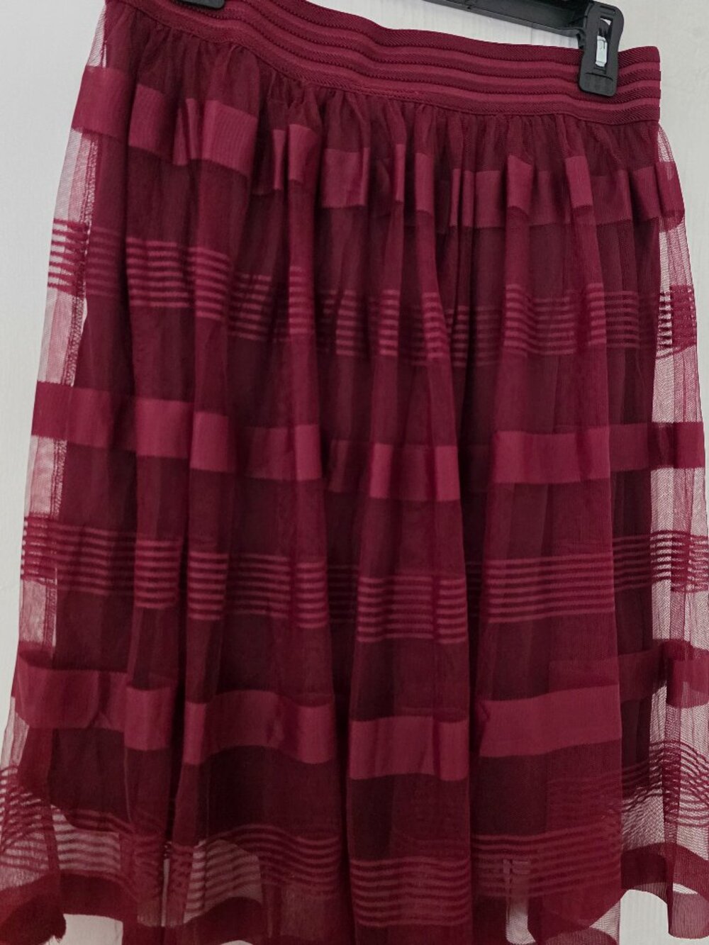 NWOT Metro Wear Skirt L